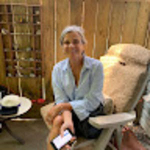 Meet your Posher, Deirdre